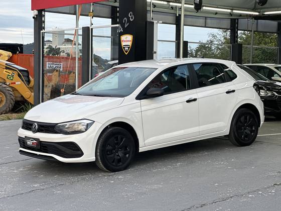 VOLKSWAGEN POLO 1.0 MPI TRACK MANUAL VOLKSWAGEN POLO 1.0 MPI TRACK MANUAL